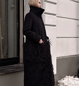 Пальто с искусственным мехом, воротником- стойкой, черное one size (р. 44-50) 